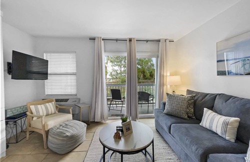 Inlet Beach Condo | 44 m² Condo ∙ 4 guests