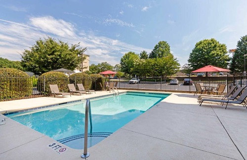 Powdersville Hotel | 44 m² Hotel ∙ 127 guests