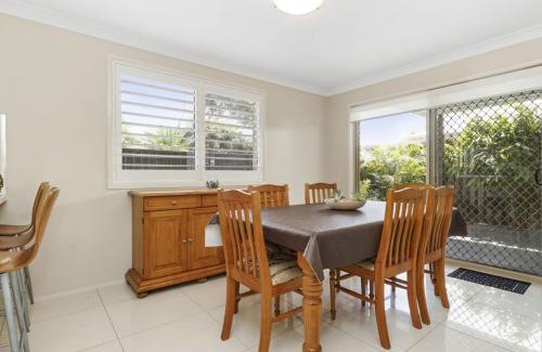 Long Jetty House | 44 Oaks Avenue