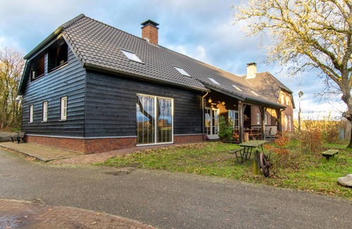 Uden House | 440 m² House ∙ 9 bedrooms ∙ 20 guests