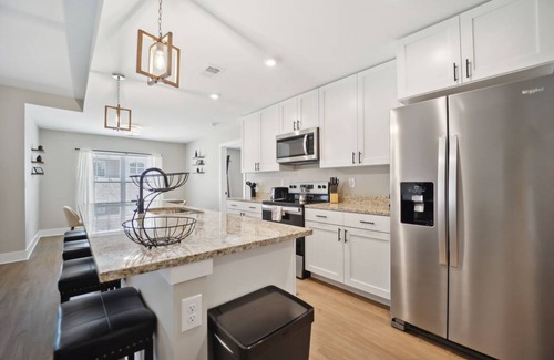 Acme Apartment | 442 m² Apartment ∙ 8 bedrooms ∙ 24 guests