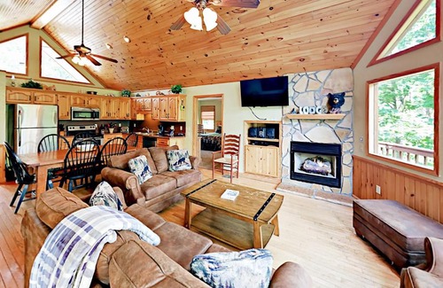 Gatlinburg House | 443 Loop Road Home