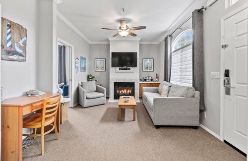 Oceano Condo | 444 Pier Ave. #309: 1 BR, 1 BA Condominium in Oceano, Sleeps 4