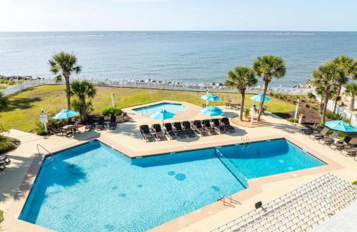Saint Helena Island House | 449 Tarpon Blvd