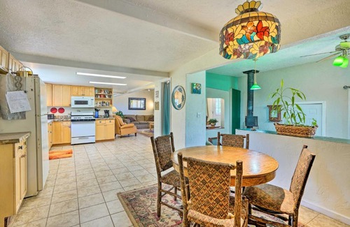 Paradox House | 45-Acre Paradox Sanctuary with Grill and Decks!