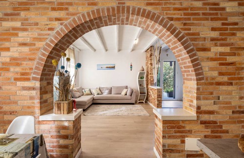 Castello di Brussa Apartment | 45 m² Apartment ∙ 2 bedrooms ∙ 5 guests
