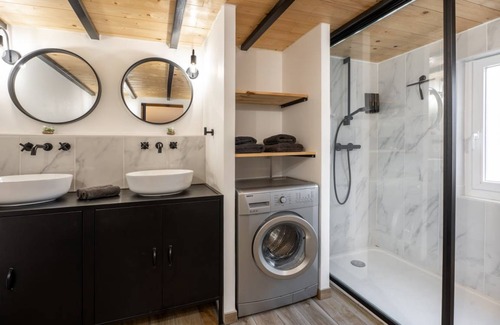 Couronne Urbaine Apartment | 45 m² Apartment ∙ 1 bedroom ∙ 2 guests