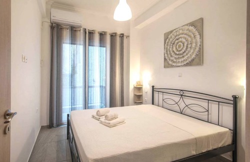 Thissio Apartment | 45 m² Apartment ∙ 1 bedroom ∙ 3 guests
