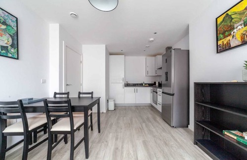 London Borough of Hounslow Apartment | 45 m² Apartment ∙ 1 bedroom ∙ 2 guests