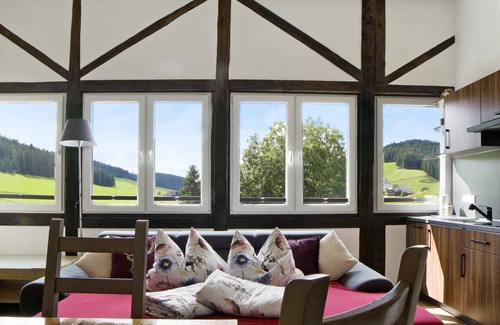 Voehrenbach Apartment | 45 m² Apartment ∙ 2 bedrooms ∙ 6 guests