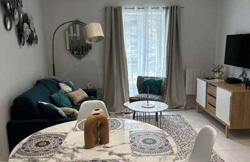 Port de St Goustan Apartment | 45 m² Apartment ∙ 2 bedrooms ∙ 4 guests