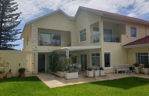 Constantia Apartment | 45 m² Apartment ∙ 2 guests