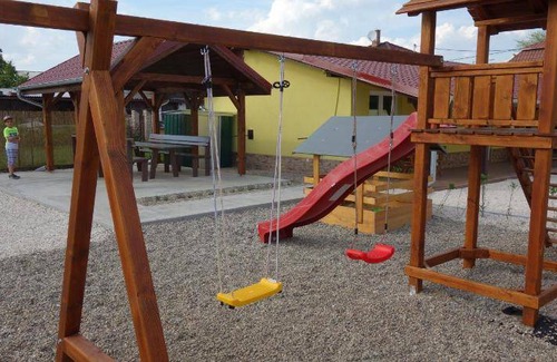 Sturovo Apartment | 45 m² Apartment ∙ 4 guests