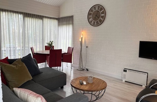 Municipality of Simpelveld House | 45 m² Bungalow ∙ 2 bedrooms ∙ 4 guests