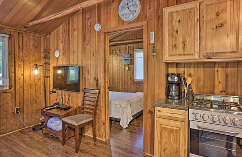 Suttons Bay Cottage | 45 m² Cabin ∙ 1 bedroom ∙ 2 guests