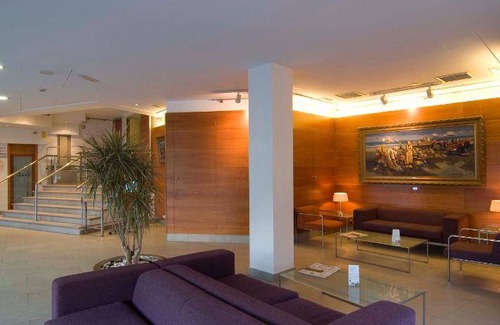 Benimamet Hotel | 45 m² Hotel ∙ 127 guests