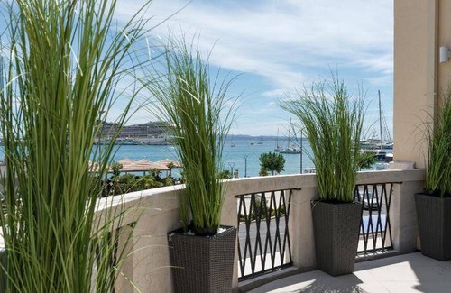 Split Hotel | 45 m² Hotel ∙ 2 guests