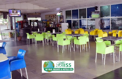 Akure Hotel | 45 m² Hotel ∙ 3 guests