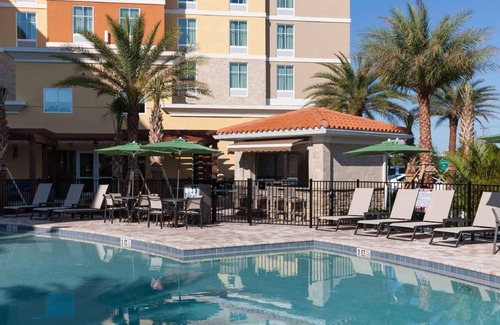 Port Canaveral Hotel | 45 m² Hotel ∙ 127 guests