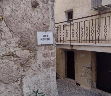 Pesche House | 45 m² House ∙ 1 bedroom ∙ 3 guests