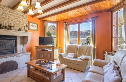 Pouillenay Cottage | 450 m² Cabin ∙ 6 bedrooms ∙ 12 guests
