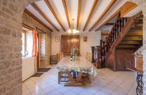 Pouillenay Cottage | 450 m² Cabin ∙ 6 bedrooms ∙ 12 guests