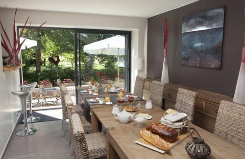 Argilly Cottage | 450 m² Cabin ∙ 7 bedrooms ∙ 14 guests