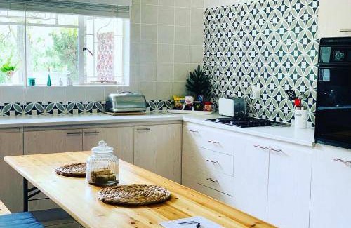 Tulbagh House | 450 m² House ∙ 3 bedrooms ∙ 10 guests