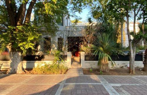 Zona Paseo Montejo Villa | 450 m² Villa ∙ 5 bedrooms ∙ 10 guests