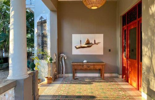 Zona Paseo Montejo Villa | 450 m² Villa ∙ 5 bedrooms ∙ 10 guests