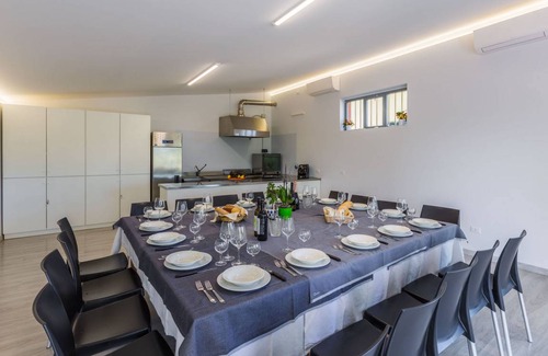 Morro d'Alba Villa | 450 m² Villa ∙ 11 bedrooms ∙ 23 guests