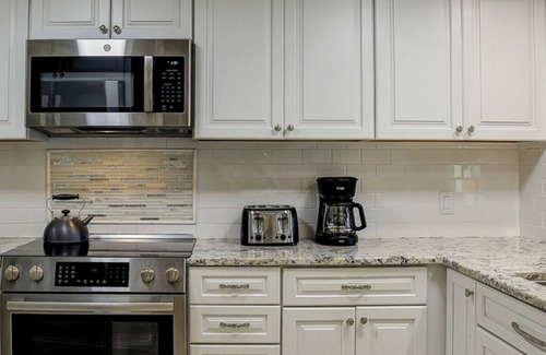 Palmetto Dunes Condo | 452 Captains Walk-5 Bedroom OCEANFRONT Penthouse - NEW Vrbo Listing