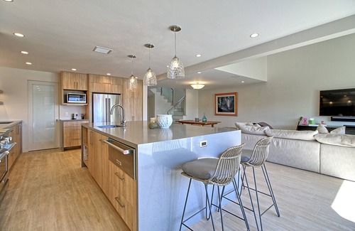 Channel Islands House | 4536 Costa De Oro - Waterfront Wonderland