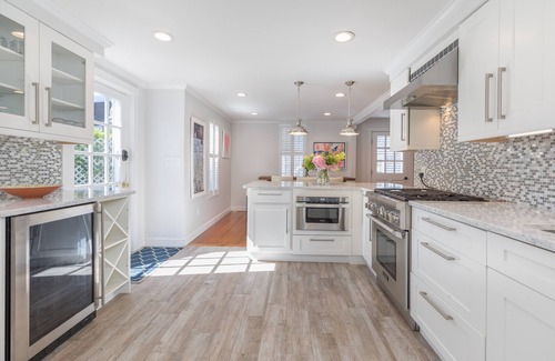 Nantucket Town House | 45A Beautifully Renovated Home Near Town Center