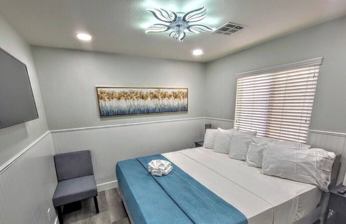 Silverado Ranch House | #45Villa w/Pool&Spa: Mins to LV Strip/Green Valley