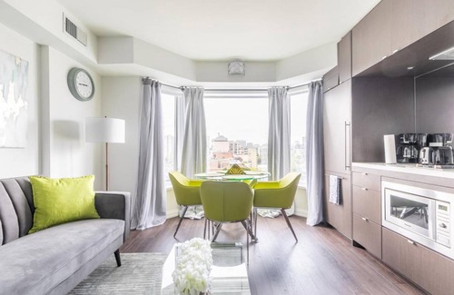 Bloor-Yorkville Apartment | 46 m² Apartment ∙ 1 bedroom ∙ 4 guests