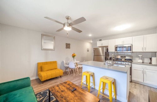 Brentwood Apartment | 46 m² Apartment ∙ 1 bedroom ∙ 3 guests