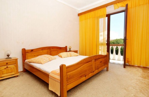 Zavalatica Apartment | 46 m² Apartment ∙ 2 bedrooms ∙ 5 guests