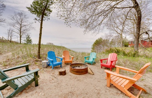 Muskegon Cottage | 46 m² Cabin ∙ 2 bedrooms ∙ 6 guests