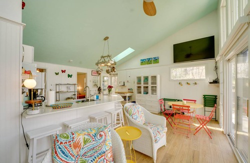 Muskegon Cottage | 46 m² Cabin ∙ 2 bedrooms ∙ 6 guests