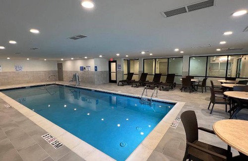 Gatlinburg Hotel | 46 m² Hotel ∙ 8 guests
