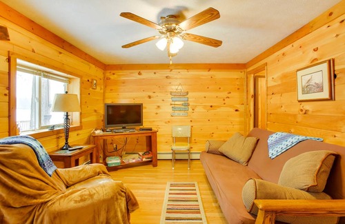 Interlochen House | 46 m² House ∙ 2 bedrooms ∙ 6 guests