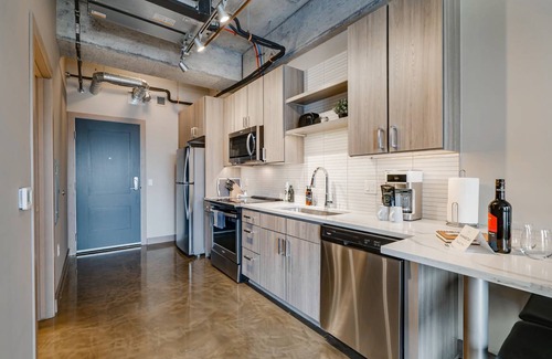 Warehouse District House | 46 m² Loft ∙ 4 guests