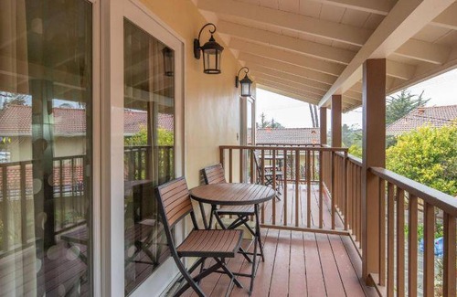 Northeast Carmel House | 46 m² Motel ∙ 127 guests