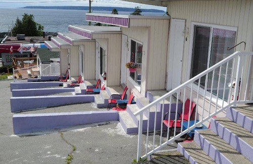 Powell River Hotel | 46 m² Motel ∙ 5 guests