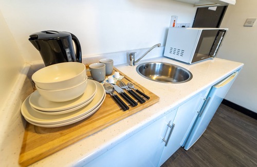 Selly Oak House | 46 North Road Studios Near QE and UOB