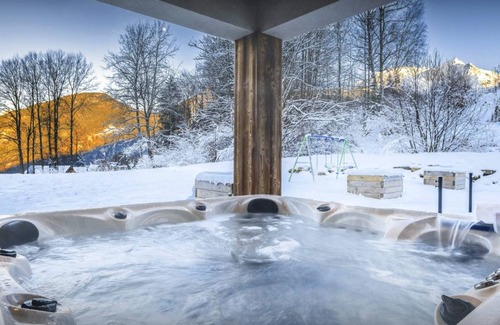 Saint-Gervais-les-Bains Ski Chalet | 460 m² Chalet ∙ 7 bedrooms ∙ 14 guests