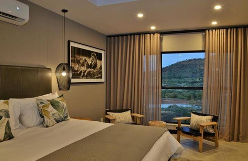 Ledig Hotel | 460 m² Hotel ∙ 4 bedrooms ∙ 10 guests