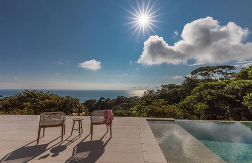 Dominical Villa | 460 m² Villa ∙ 4 bedrooms ∙ 9 guests