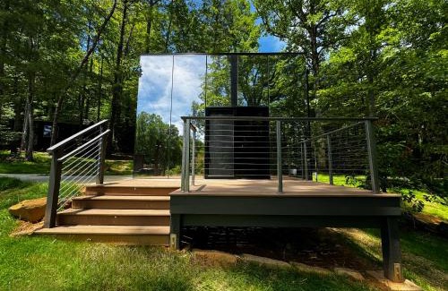 Balsam Grove House | 460 Reflections Mirror Cabin